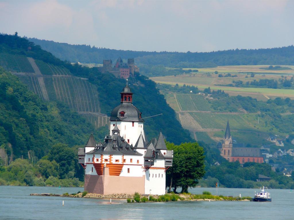 Gasthaus Weingut Stahl Oberwesel Exterior photo